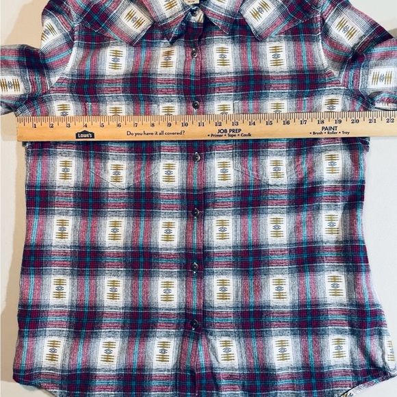 Ariat Women’s Medium Button Down Colorful Plaid Relaxed Shirt GUC - Picture 4 of 8